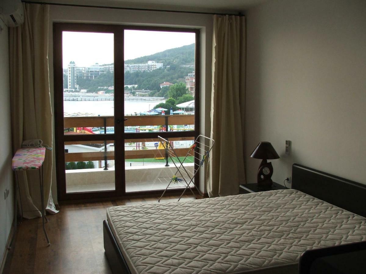 Ferienwohnung Apartamens For Rent At The Beach Bulgaria Sweti Wlas Exterior foto
